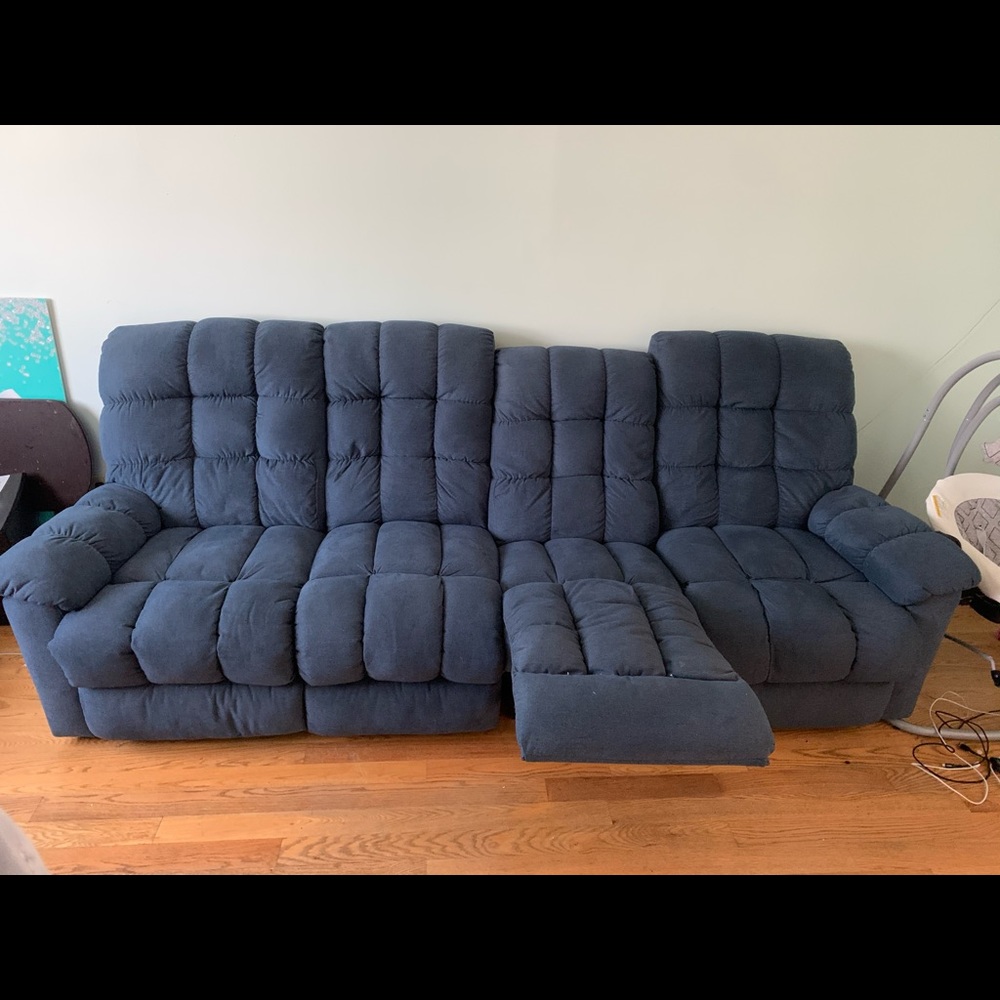 Recliner couch